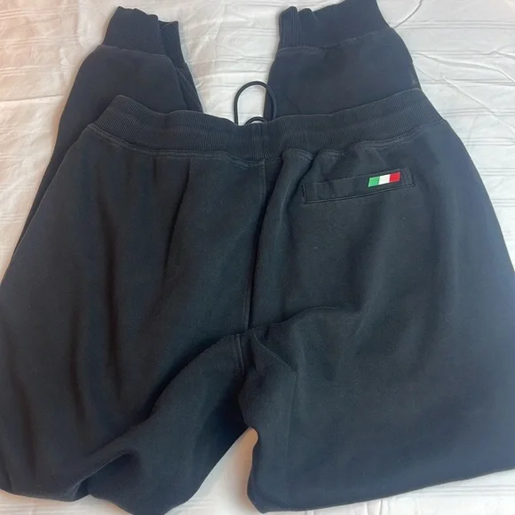 Puma X Ferrari Full Zip sweatshirt and sweatpants 2 piece Set Size L and XL